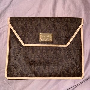 Authentic Micheal Kors sleeve pouch